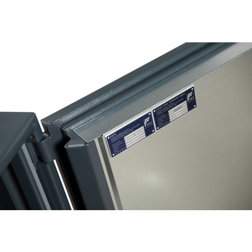Chubbsafes Senator 200E Fireproof Safe with Electronic Lock - Image 7