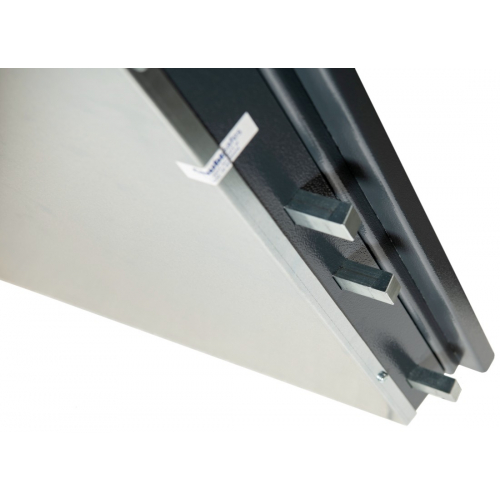 Chubbsafes Senator 65K Fireproof Safe with Key Lock - Image 4